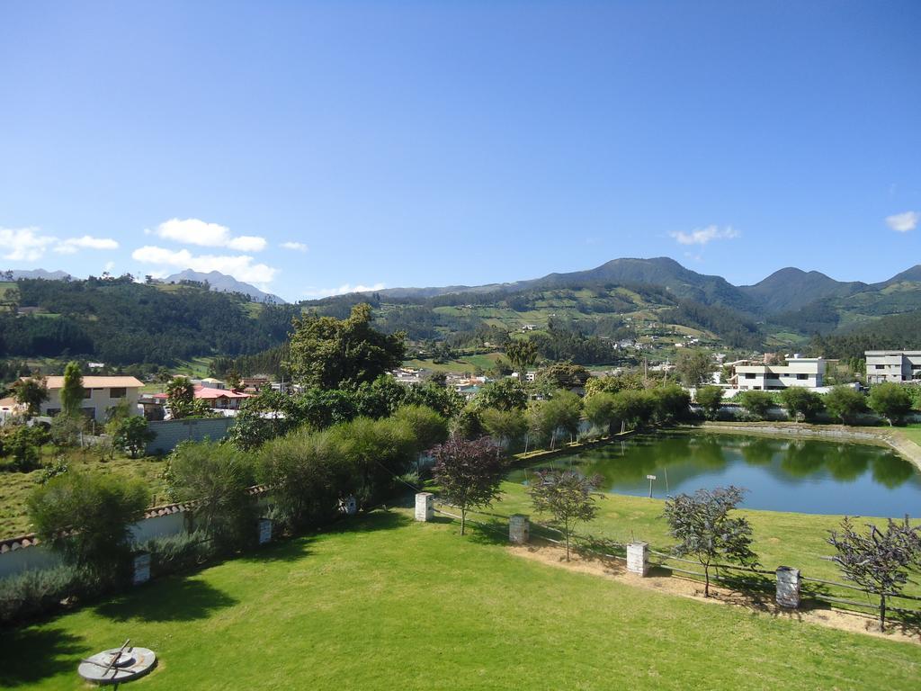 Sobre Piedras Lodge And Family Otavalo Room photo